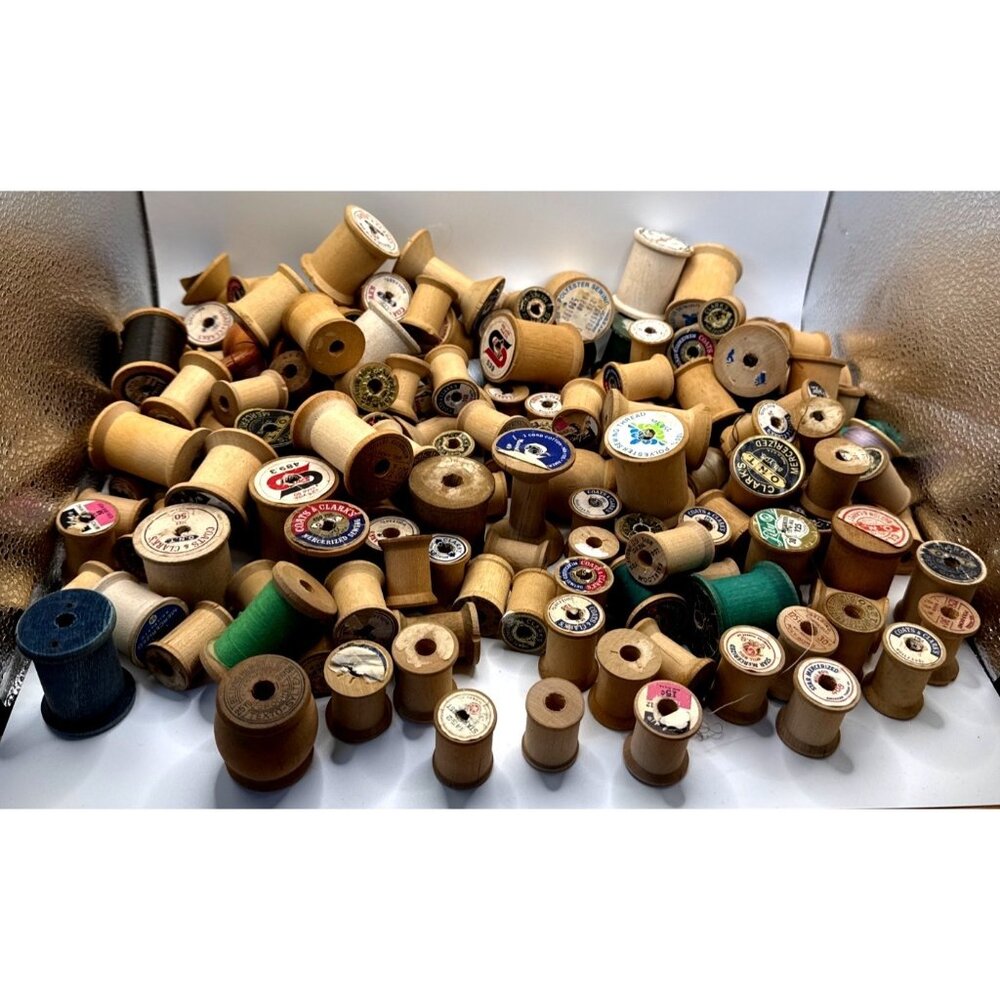 Lot of 213 VTG Empty Wooden Sewing Thread Spools Various Brands/Sizes SEE PICS